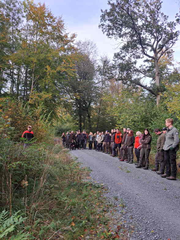 Erste Eindrücke eines Dauerwaldkonzepts mit vielen Teilnehmern und guten Diskussionen